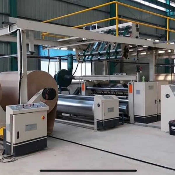 Giấy Carton Cuộn 2 Lớp HCM giúp Tiết kiệm chi phí Trong Đóng Gói. Giấy Carton Cuộn 2 Lớp HCM giúp Tiết kiệm chi phí Trong Đóng Gói.