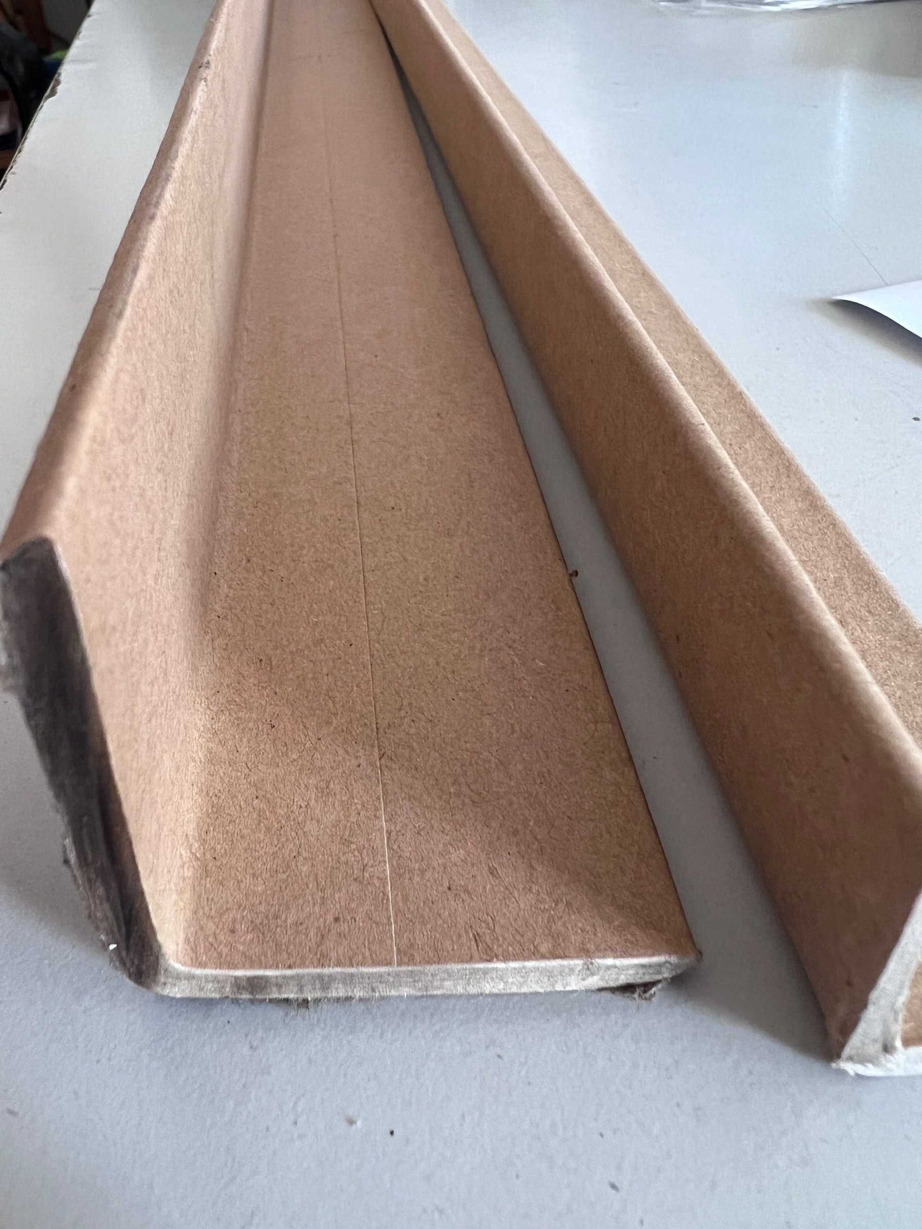 Thanh nẹp góc V bằng giấy